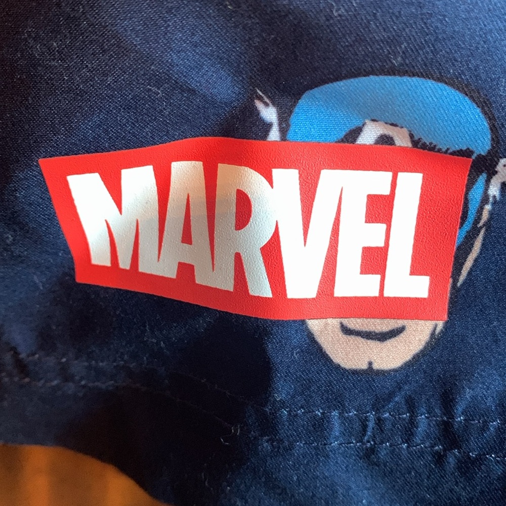 Marvel swim - Picture 2 of 9